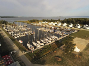 Ferienhäuser im Yachthafen
